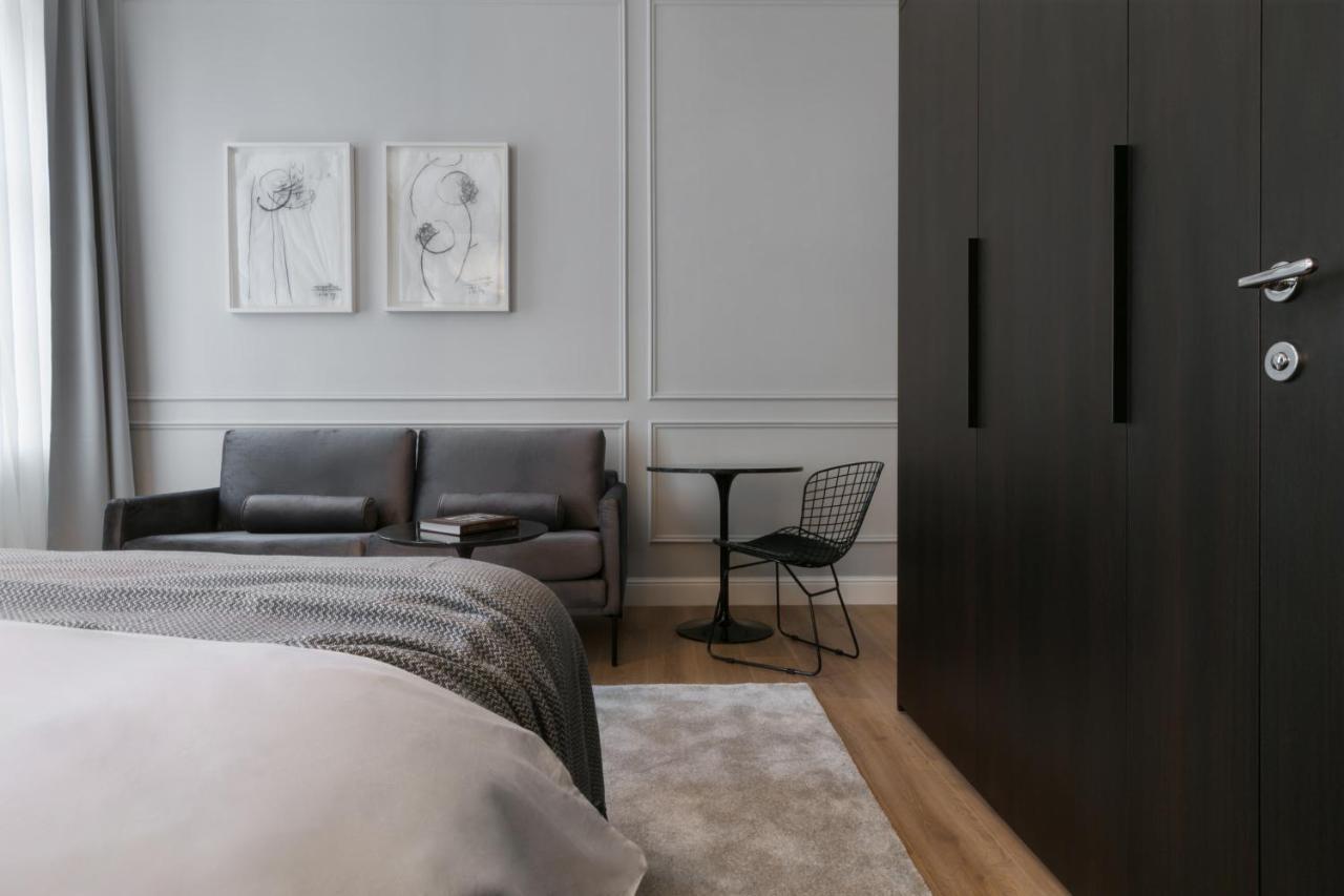 Bumblebee Luxury Apartment *